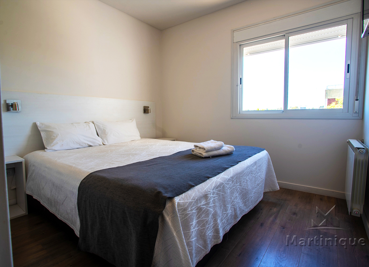 Vista de la cocina y living